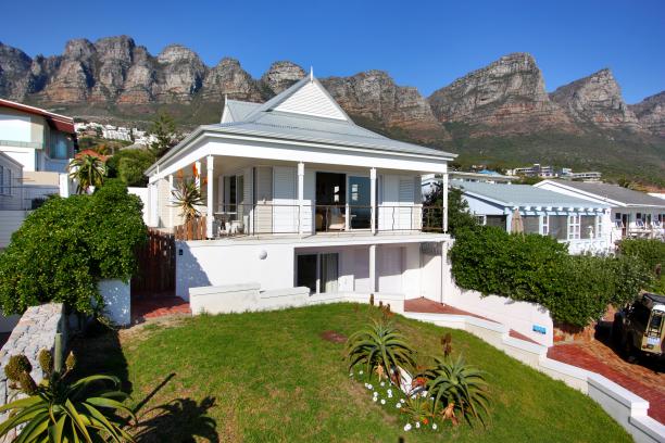 Camps Bay | Cape Villa Collection