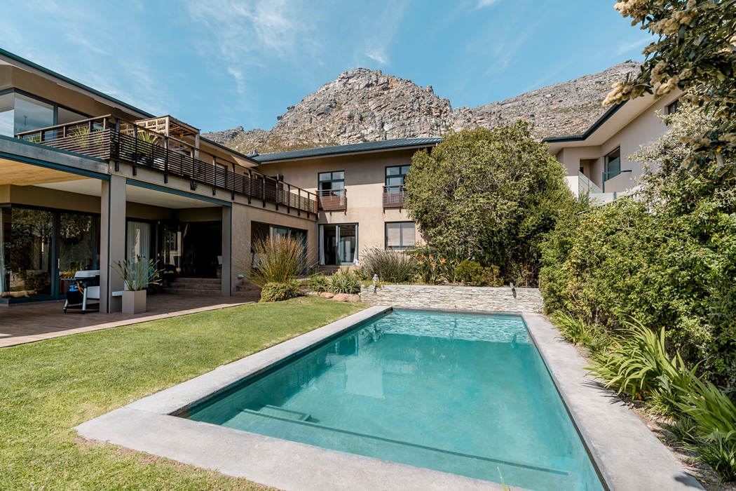 Piketberg Way | Cape Villa Collection